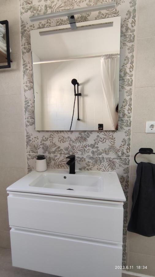 Rosalia Playa San Cristobal Wifi Netflix * Almunecar
