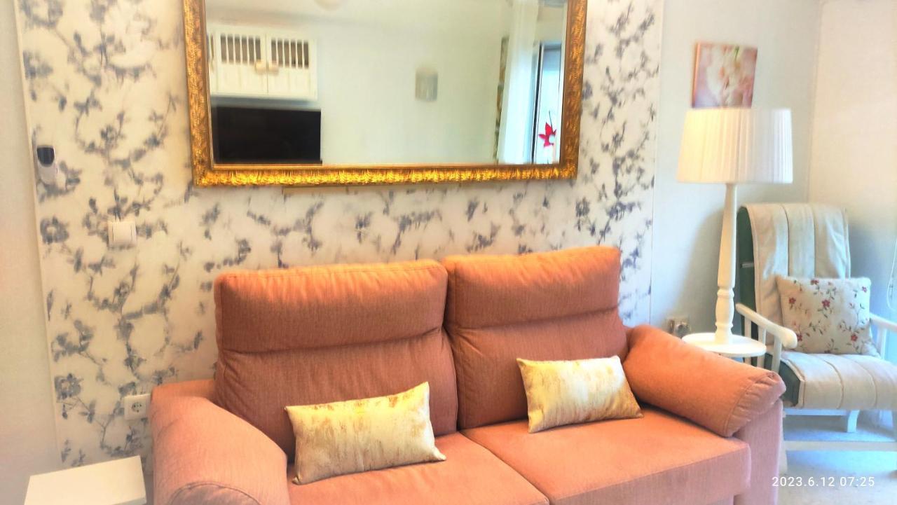 Rosalia Playa San Cristobal Wifi Netflix Apartamento *
